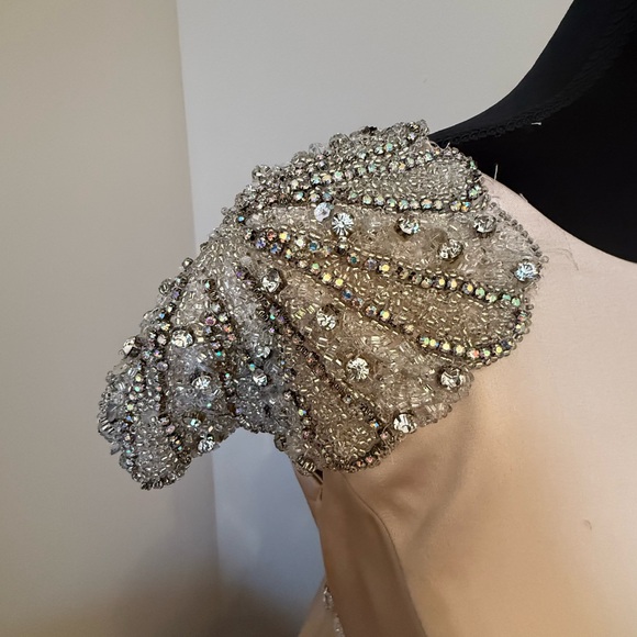 Elegant Beaded Satin Dress - Picture 3 of 10